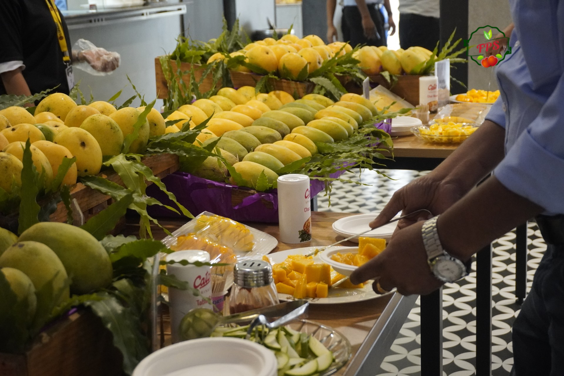 Fresh Mango Station Served At Office